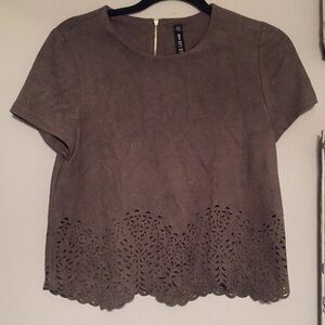 Lord and Taylor top